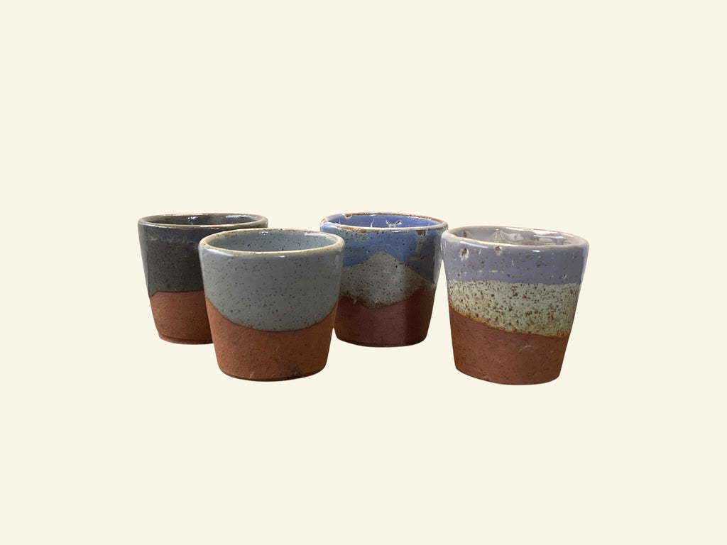 Jarra Pisco Sour Gres Azul Cobalto + 4 Vasos — Set Encuentro